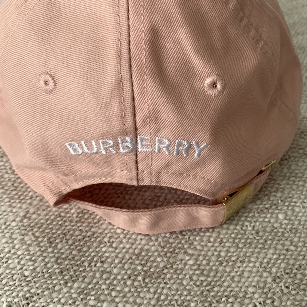 Burberry women hats - Picture 2 of 4